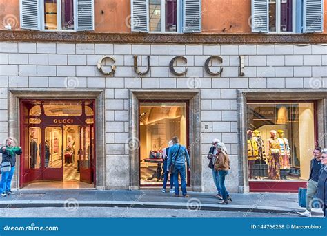 gucci rome|gucci outlet in rome italy.